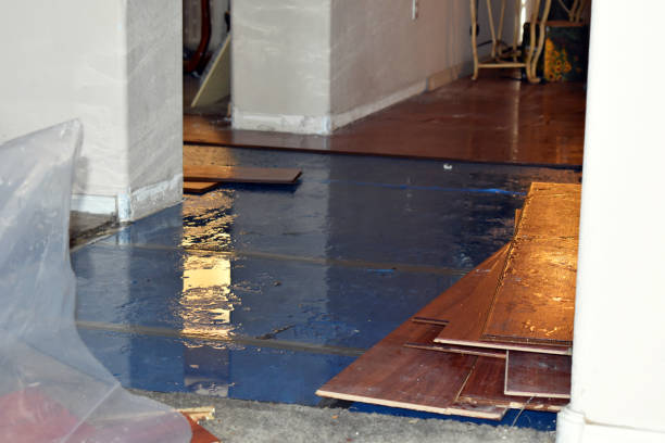 Professional Water Damage Restoration technician working in Southington, OH